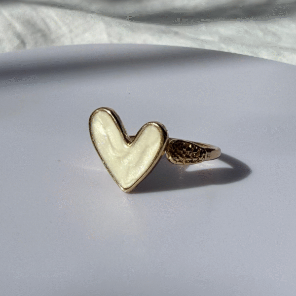 Anillo Corazón de Nácar