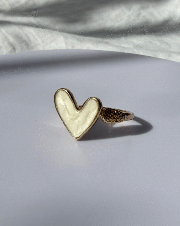 Anillo Corazón de Nácar