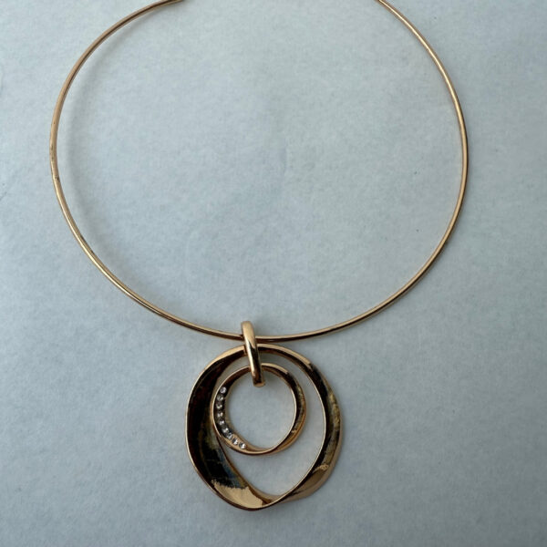 Collar Duality - Imagen 2